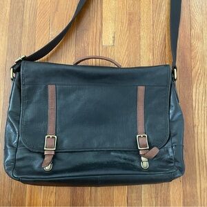 Fossil Black Leather Messenger Bag with Brown Accents Laptop Sleeve